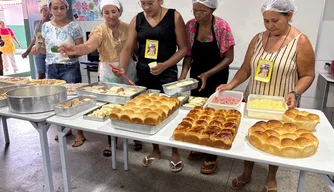 Secretaria de Assistência Social promove Oficinas Profissionalizantes na Escola Maria Pinheiro de Castro