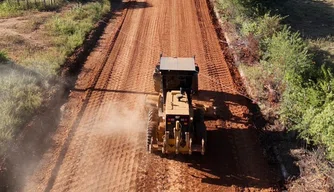 Governo inicia obra de restauração da PI-144 que conecta cinco municípios piauienses