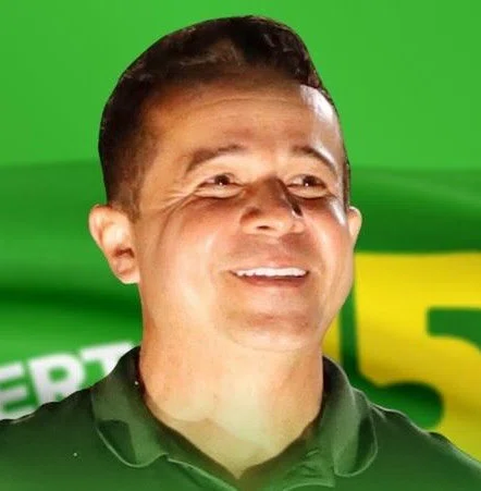 Prefeito é investigado por fechar contrato de R$ 90 mil com advogado 