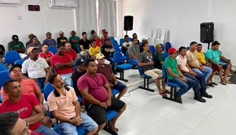 Prefeitura de Esperantina realiza capacitação sobre segurança do trabalho e uso de EPIs para garis