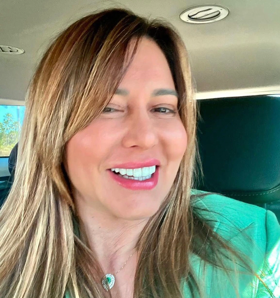 Ivanária Sampaio convida público para show de Pablo em Esperantina