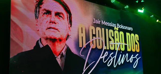 Documentário sobre trajetória de Jair Bolsonaro é exibido em Teresina