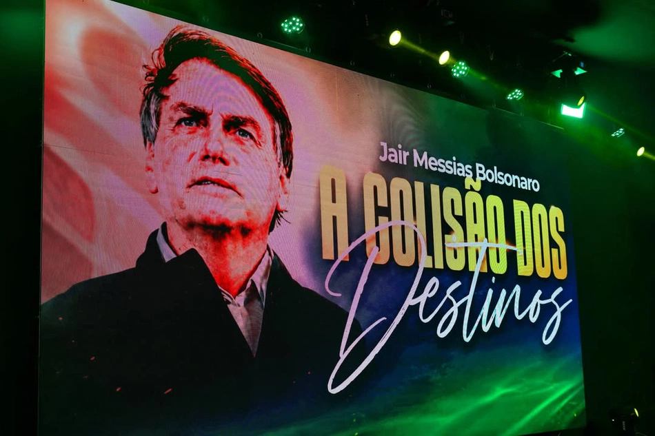 Exibição do documentário  Colisão dos Destinos  sobre o ex-presidente Jair Bolsonaro