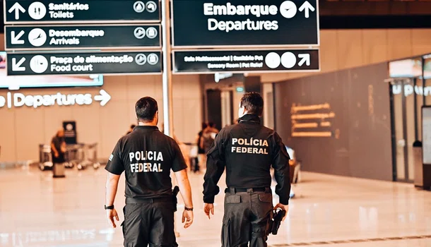 Polícia Federal conduz homem que fez falsa comunicação no aeroporto de Teresina
