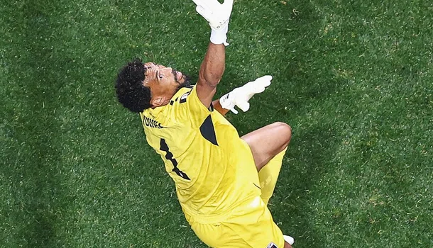 Goleiro Vozinha se destaca em estreia na Copa do Mundo