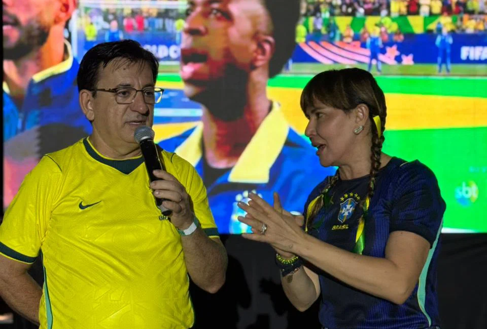 Prefeita Ivanária Sampaio comemora aniversário ao lado de amigos