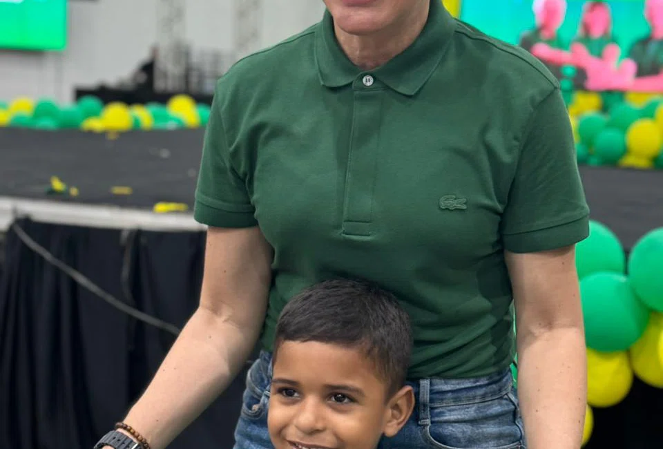 Ginásio Dídimo de Castro fica lotado durante lançamento das pré-candidaturas de Themistocles Filho e Marco