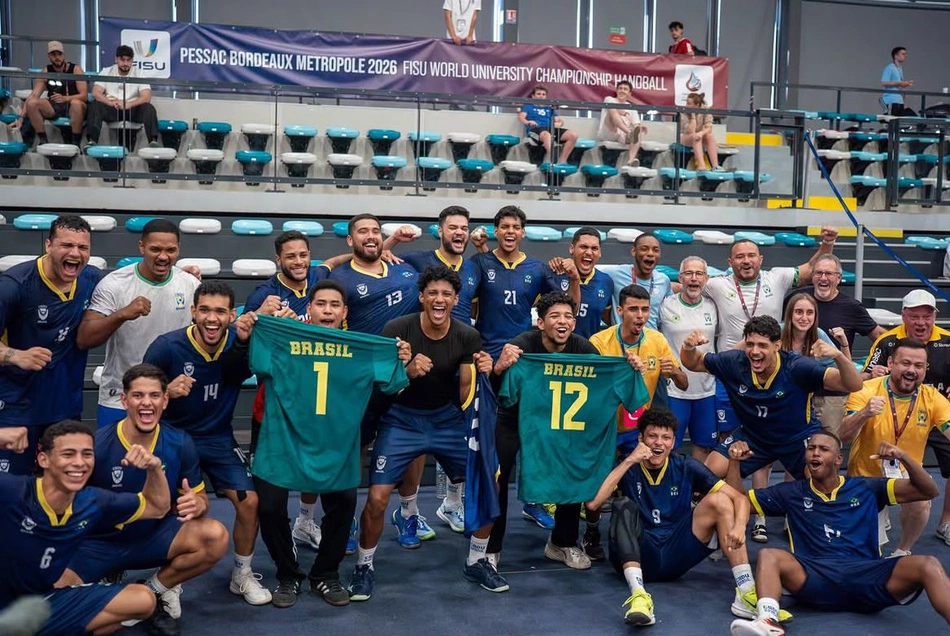 Time de handebol do Piauí, representando o Brasil