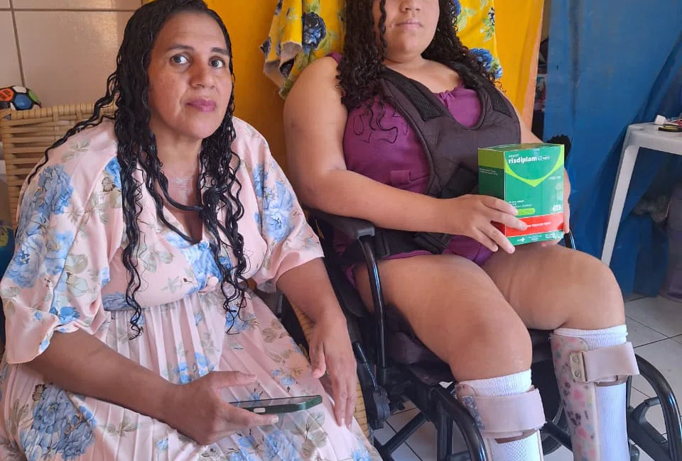 Pacientes com AME começam a receber medicamento em casa em Teresina
