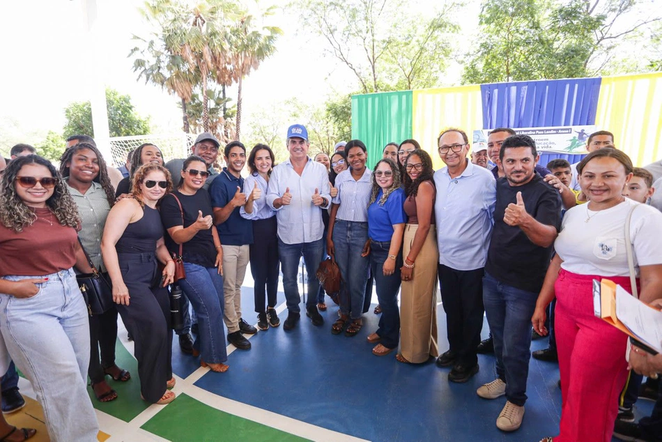Recebido por multidão, Ciro Nogueira entrega obra e anuncia investimentos em São João do Piauí