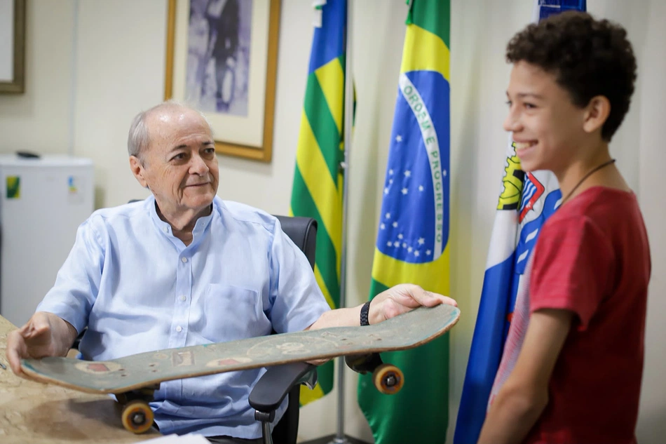 Silvio Mendes anuncia construção de pista de skate no bairro Promorar em Teresina