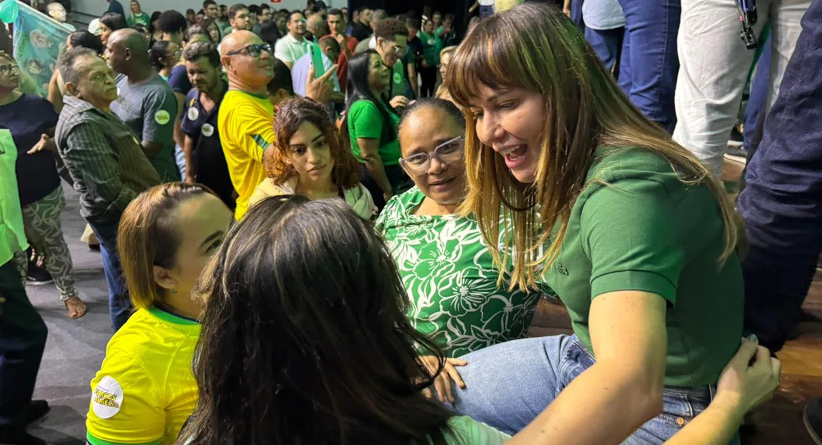Prefeita Ivanária Sampaio participa de encontro "Nossa Missão Piauí" no Centro de Convenções de Teresina