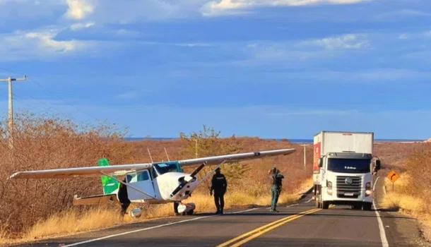 Avião de pequeno porte faz pouso forçado em rodovia entre Jaicós e Campo Grande do Piauí