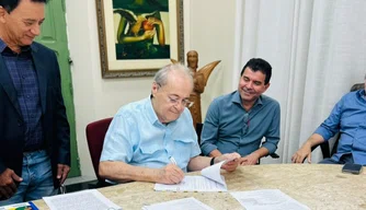 Silvio Mendes assina decretos e inicia fase de desenvolvimento econômico no Polo Empresarial Sul