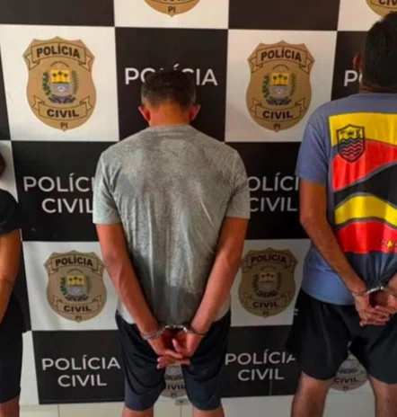 Operação da Polícia Civil prende três pessoas e apreende drogas em Teresina