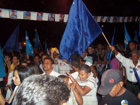 Bebeta Portela (PP) e sua vice Rosário realizaram mais um comício no município.(Imagem:Reprodução)