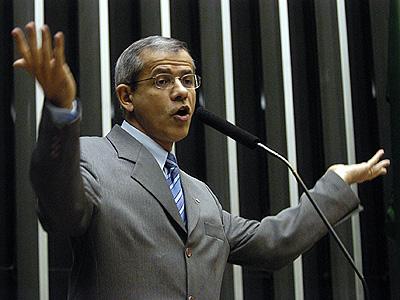 Deputado pediu para que o senado abrisse o olho com as medidas tomadas no STF(Imagem:Reprodução)