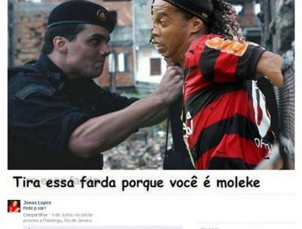 A montagem de Ronaldinho com o Capitão Nascimento na página do Facebook que Jonas Carvalho apagou(Imagem:Reprodução)