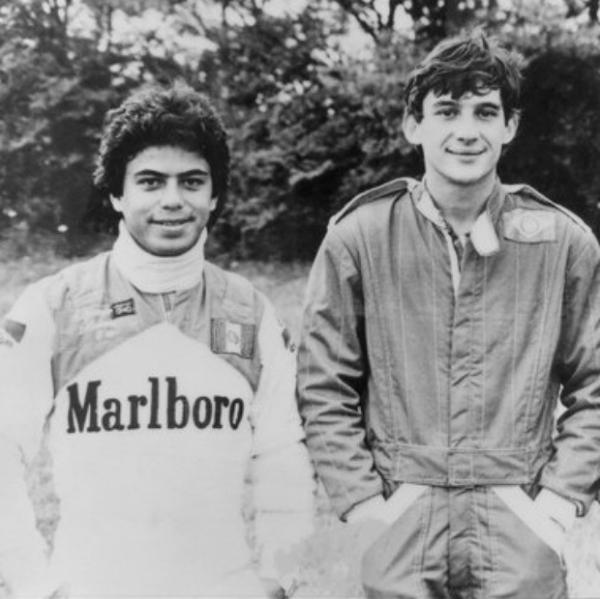 Alfonso Toledano e Ayrton Senna em 1981(Imagem:Reprodu&ccedil;&atilde;o)