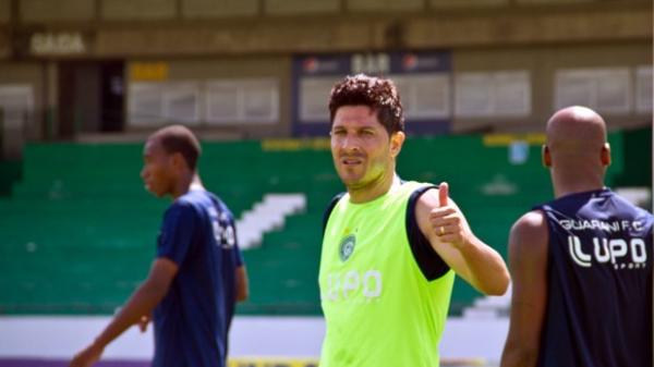 André Leone volta ao time titular, após suspensão na terça(Imagem:Rodrigo Gianesi / Globoesporte.com)