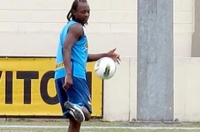 Andrezinho retorna ao Botafogo 20 dias antes do prazo