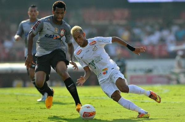 Ap&oacute;s o empate sem gols diante do Corinthians, Neymar foi novamente alvo de cr&iacute;ticas da imprensa inglesa.(Imagem:Reprodu&ccedil;&atilde;o)