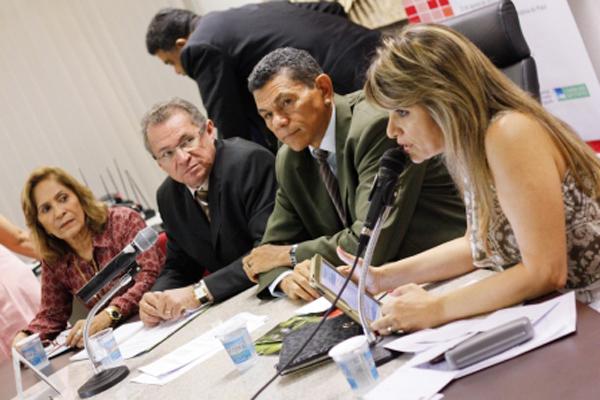 Audi&ecirc;ncia p&uacute;blica realizada na Assembleia Legislativa.(Imagem:Divulga&ccedil;&atilde;o)