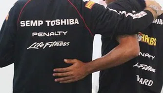 Autuori conversa com atacante Luis Fabiano