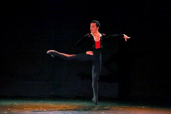Bailarino piauiense Luan Batista(Imagem:Nilson Bastian)