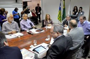 Bancada federal do Piauí discute emendas nesta terça-feira