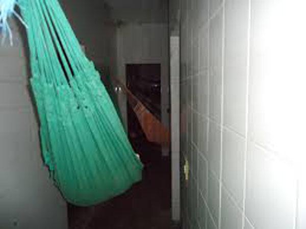 Beb&ecirc;s dentro de celas em pres&iacute;dio do Piau&iacute;(Imagem:Reprodu&ccedil;&atilde;o)