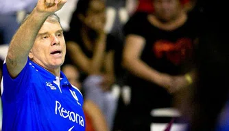 Bernardinho busca título que falta na galeria .