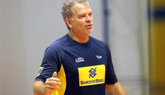Bernardinho treina a seleção de Saquarema