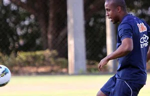 Borges é dúvida para enfrentar o Sport, no Recife