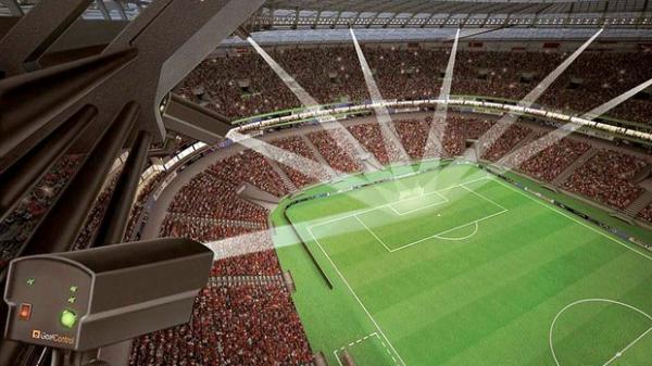 C&acirc;meras ao redor do est&aacute;dio ser&atilde;o respons&aacute;veis pelas informa&ccedil;&otilde;es(Imagem:EFE)