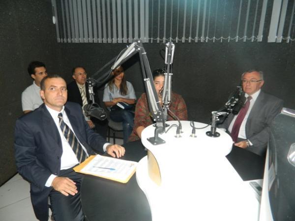Candidatos a prefeito de Picos participam de debate(Imagem:Reprodução)