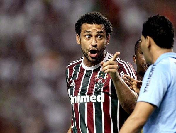 Clima quente no Rio: Fred encara e discute com Andr&eacute; Santos(Imagem:Reprodu&ccedil;&atilde;o)