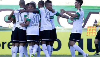 Coritiba goleou o Grêmio por 4 a 0