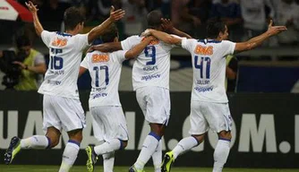 Cruzeiro busc a vitórias