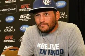 Dan Henderson diz que Anderson Silva tenta manipular o UFC