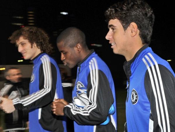 David Luiz, Ramires e Oscar no treino do Chelsea(Imagem:Reprodução)