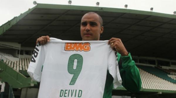 Deivid j&aacute; garantiu a camisa nove do Coritiba (Imagem:Reprodu&ccedil;&atilde;o)