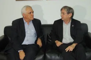 Deputado Themístocles Filho e o reitor da UFPI José Arimatéia Dantas.
