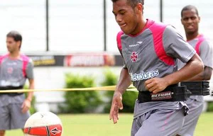Dieyson disputou só sete jogos pelo Vasco neste ano