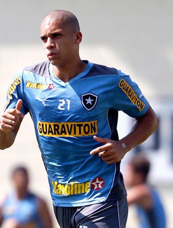 D&oacute;ria n&atilde;o enfrenta o Cruzeiro nesta quarta-feira(Imagem:Reprodu&ccedil;&atilde;o)