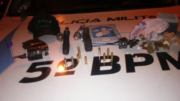 Drogas e armas de fogo apreendidas(Imagem:Reprodu&ccedil;&atilde;o)