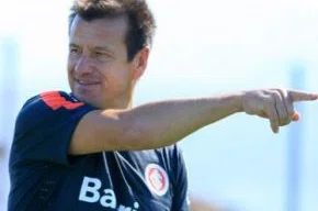 Dunga está ansioso para tudo acontecer da maneira que ele planeja