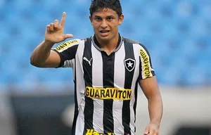 Elkesonse se despede  do Botafiogo depois de um ano e meio