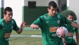 Eltinho quer dar continuidade ao bom momento no Coxa