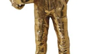 Estatueta banhada a ouro em homenagem a Ayrton Senna